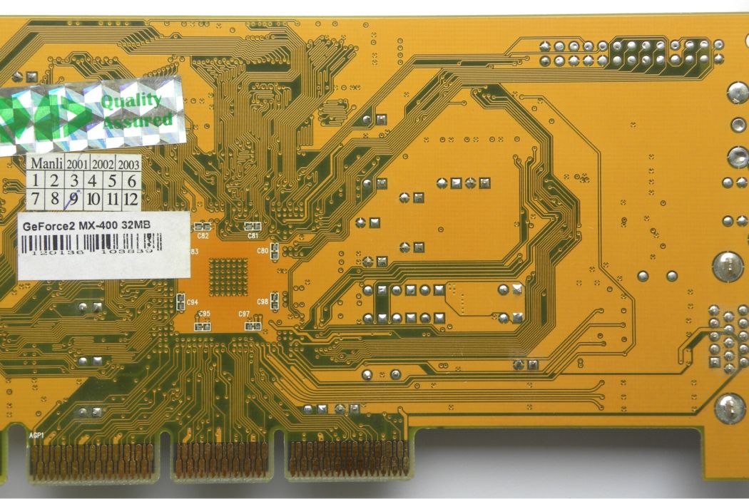 翔升Geforce2 MX400/32MB 翔升Geforce2 MX400/32MB