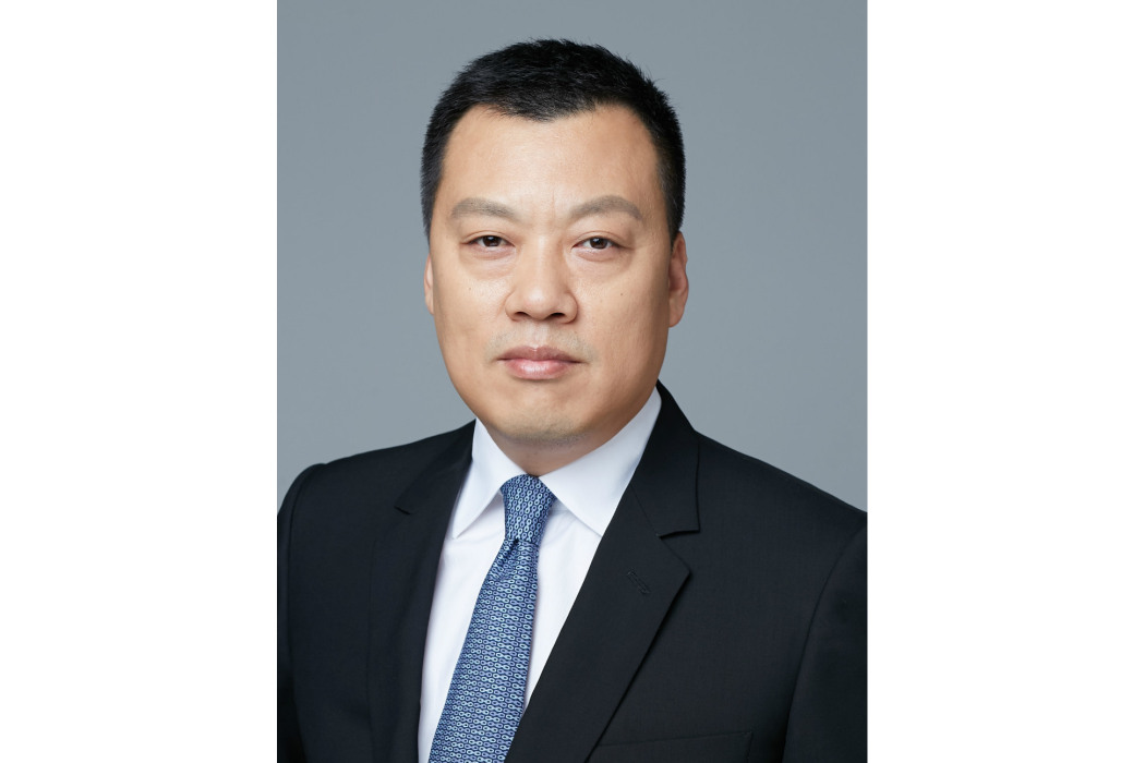路立明(企業家、華鐵傳媒創始人)