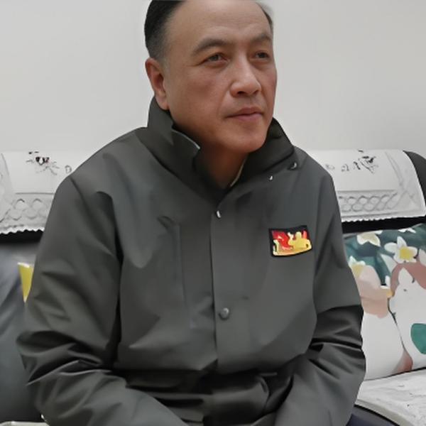 李亞濱 李亞濱