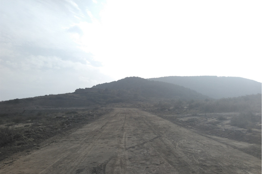 麓台山 麓台山