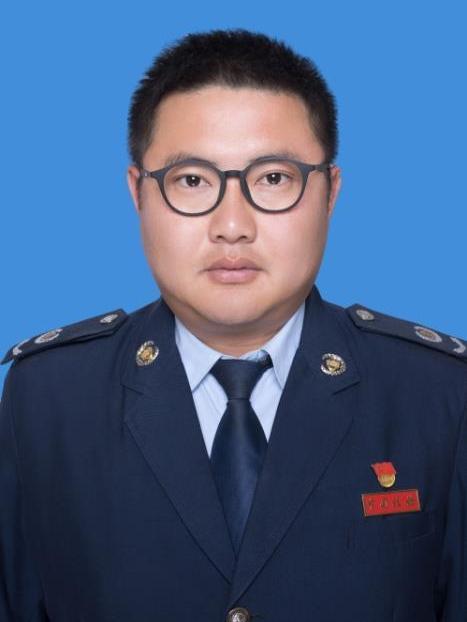 董麗華(國家稅務總局麗江市寧蒗彝族自治縣稅務局黨委委員、副局長) 董麗華(國家稅務總局麗江市寧蒗彝族自治縣稅務局黨委委員、副局長)
