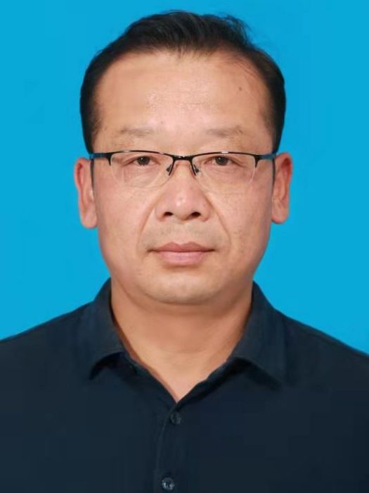 徐建鋒(陝西省彬州市太峪鎮黨委副書記、鎮長) 徐建鋒(陝西省彬州市太峪鎮黨委副書記、鎮長)