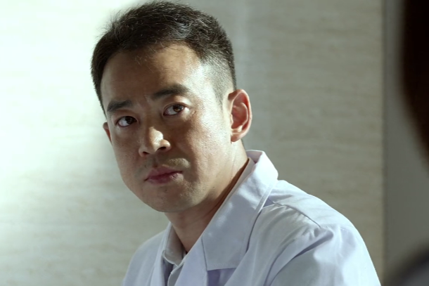 許白(電視劇《和平之舟》中的角色) 許白(電視劇《和平之舟》中的角色)
