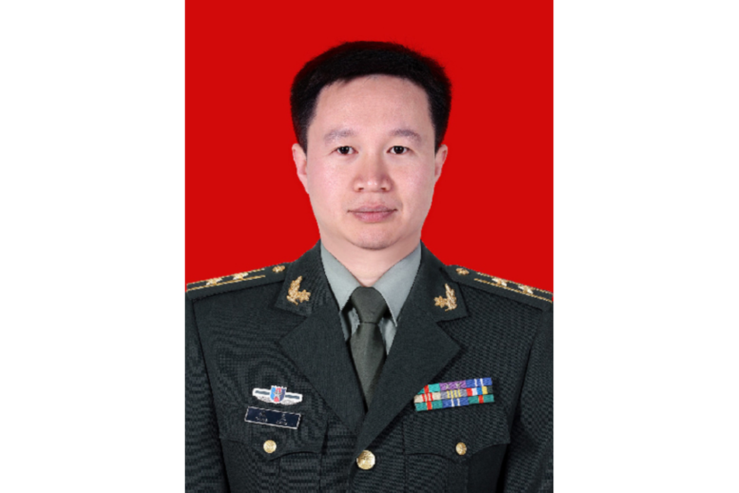張良(解放軍新聞傳播中心記者) 張良(解放軍新聞傳播中心記者)