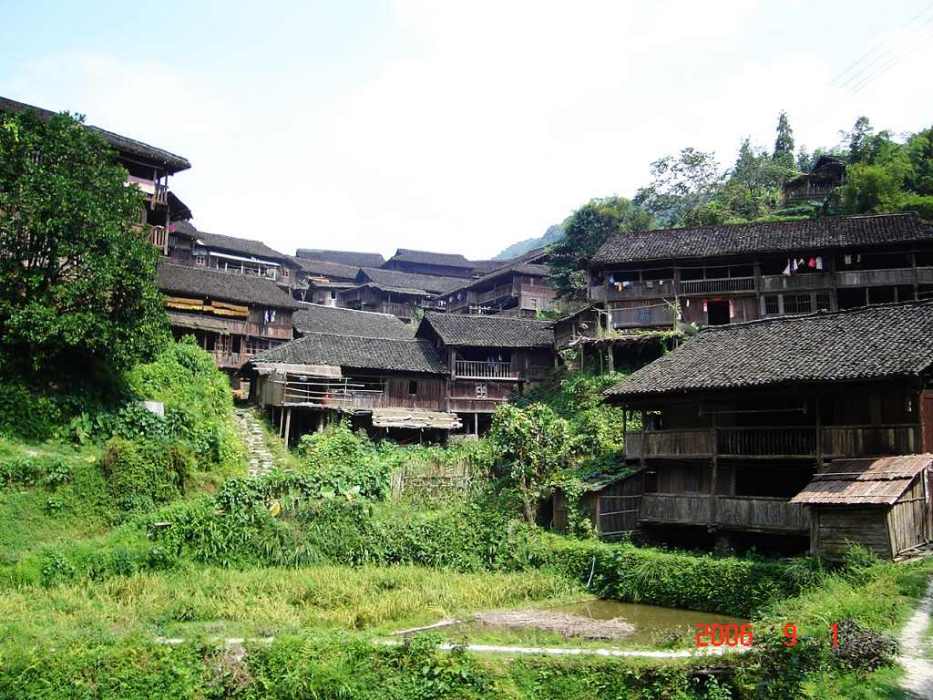 人榮村 人榮村