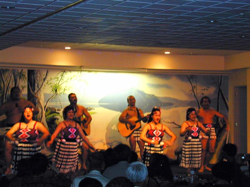 毛利族歌舞表演