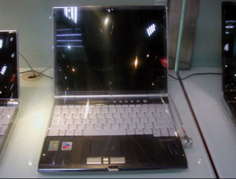 富士通LifeBook S7011 富士通LifeBook S7011