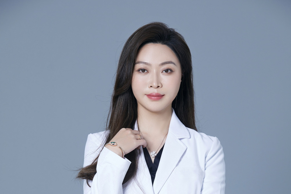 趙岩(北京薇琳醫療美容醫院醫生) 趙岩(北京薇琳醫療美容醫院醫生)