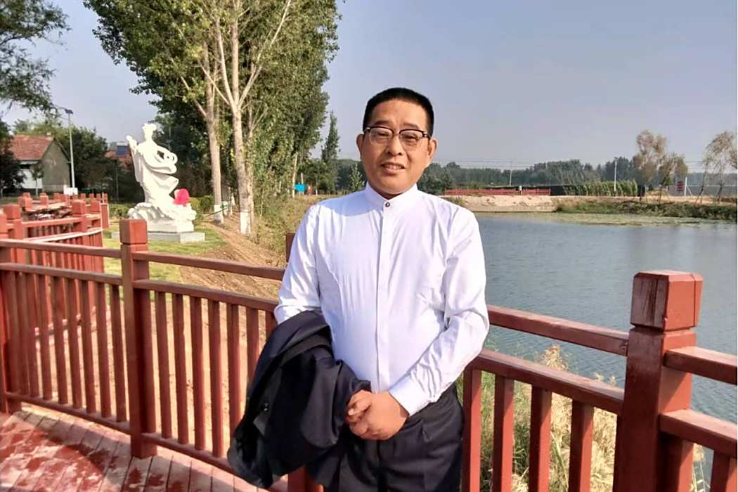 譚發社 譚發社