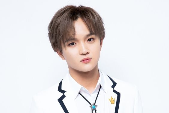 西山知輝