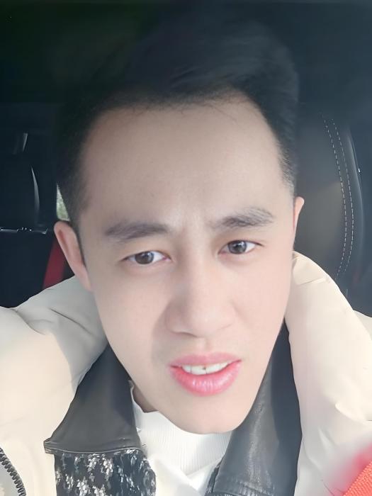 歐陽 雲飛(快手生活領域創作者) 歐陽 雲飛(快手生活領域創作者)