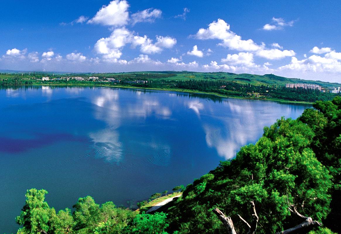 瑪珥湖