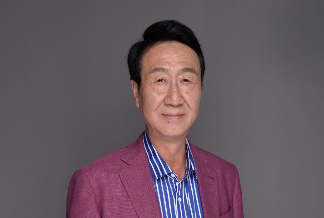 林文(矯姿筆發明人) 林文(矯姿筆發明人)