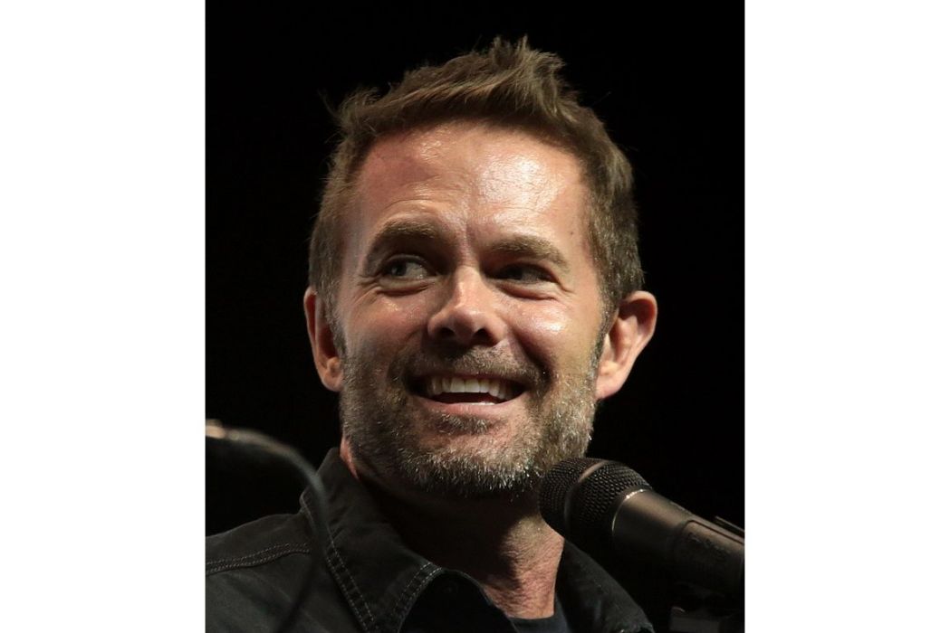 加瑞特·迪拉胡特(Garret Dillahunt) 加瑞特·迪拉胡特(Garret Dillahunt)