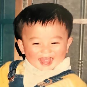 張凌赫