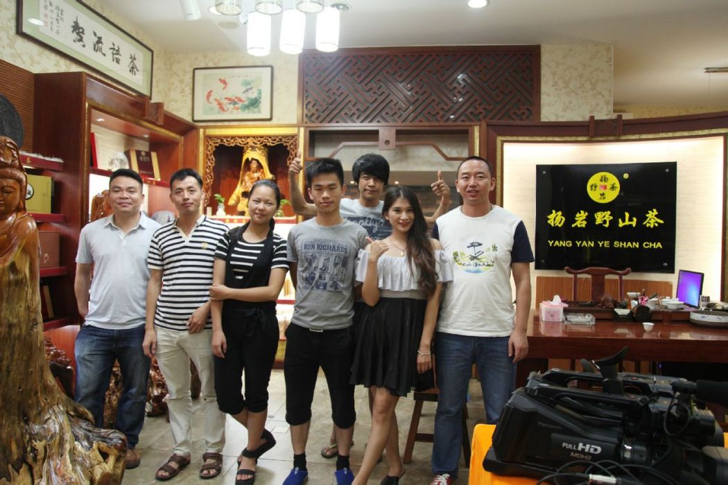 屌絲的愛(微電影《屌絲的愛》) 屌絲的愛(微電影《屌絲的愛》)