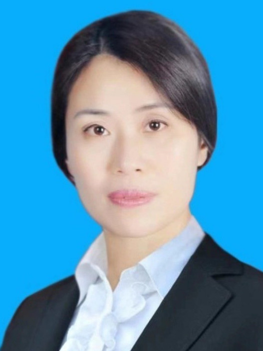 何顯容 何顯容