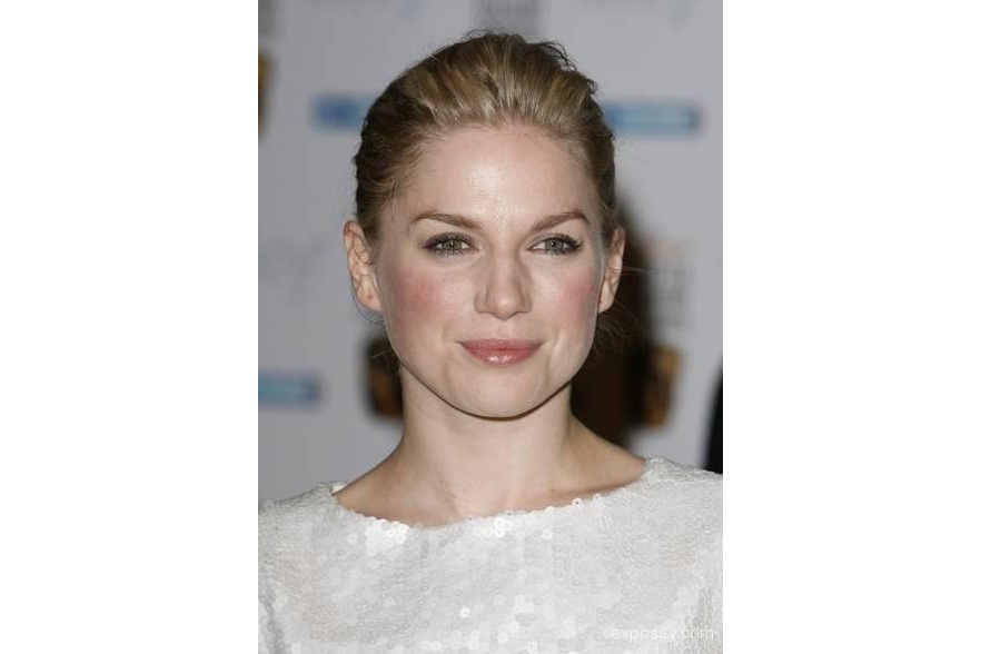 伊娃·柏西斯托(Eva Birthistle) 伊娃·柏西斯托(Eva Birthistle)