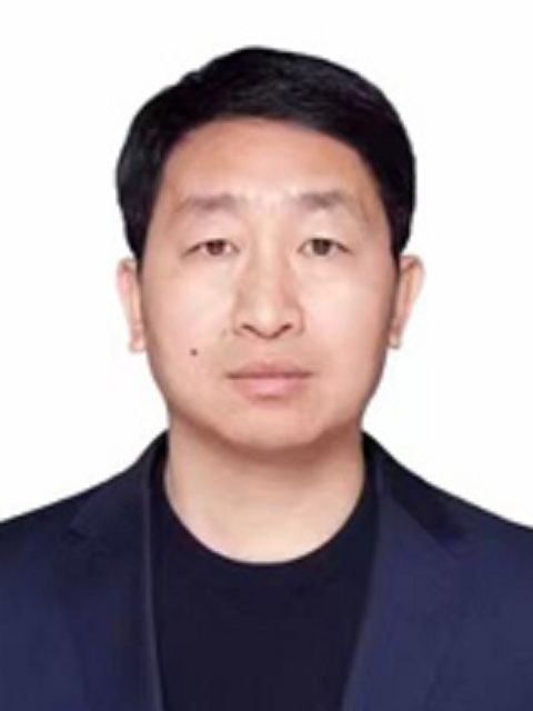 徐雪鋒(遼寧省瀋陽市渾南區城市建設局黨組書記、局長) 徐雪鋒(遼寧省瀋陽市渾南區城市建設局黨組書記、局長)