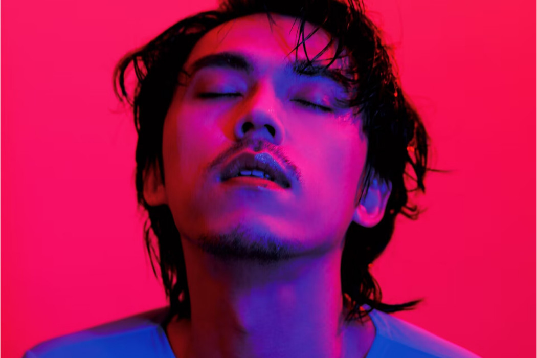 娛樂自己(2022年HUSH演唱的歌曲) 娛樂自己(2022年HUSH演唱的歌曲)