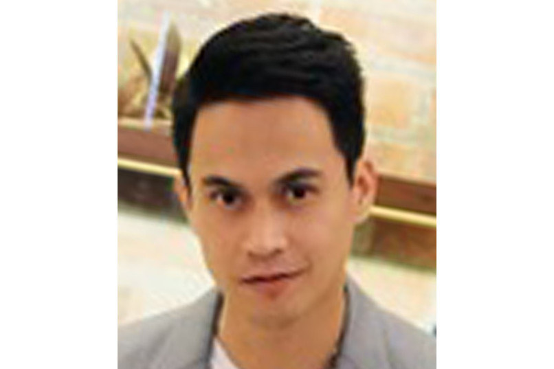 Arnold Reyes Arnold Reyes