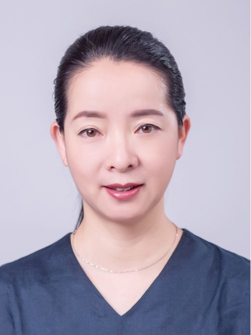 余鸝(浙江省衢州市柯城區教育局副局長) 余鸝(浙江省衢州市柯城區教育局副局長)