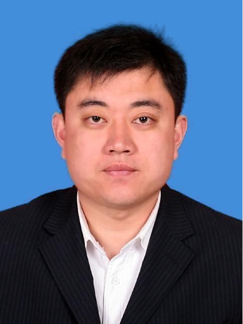 崔峰(山東省東營市利津縣交通運輸局黨組成員、縣危險化學品道路運輸安全管理服務中心主任)
