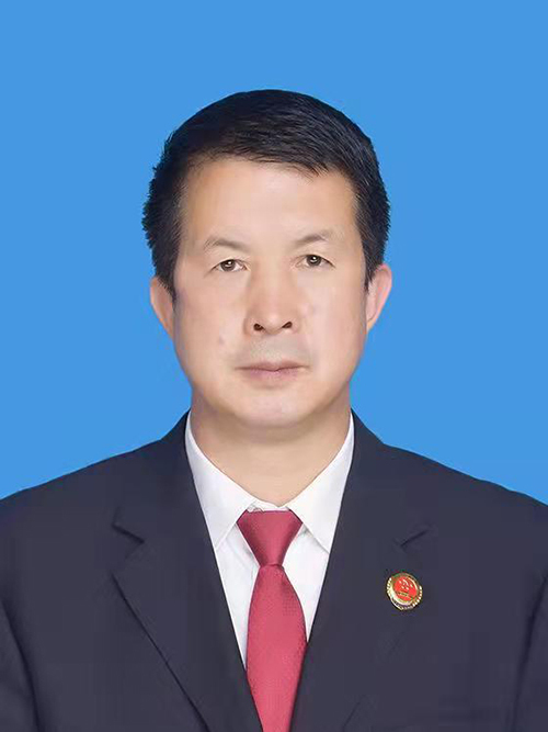 馬育民(青海省海東市化隆回族自治縣人民檢察院黨組成員、副檢察長,三級高級檢察官) 馬育民(青海省海東市化隆回族自治縣人民檢察院黨組成員、副檢察長,三級高級檢察官)