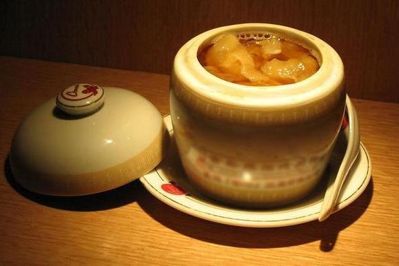 沙苑子魚膠湯