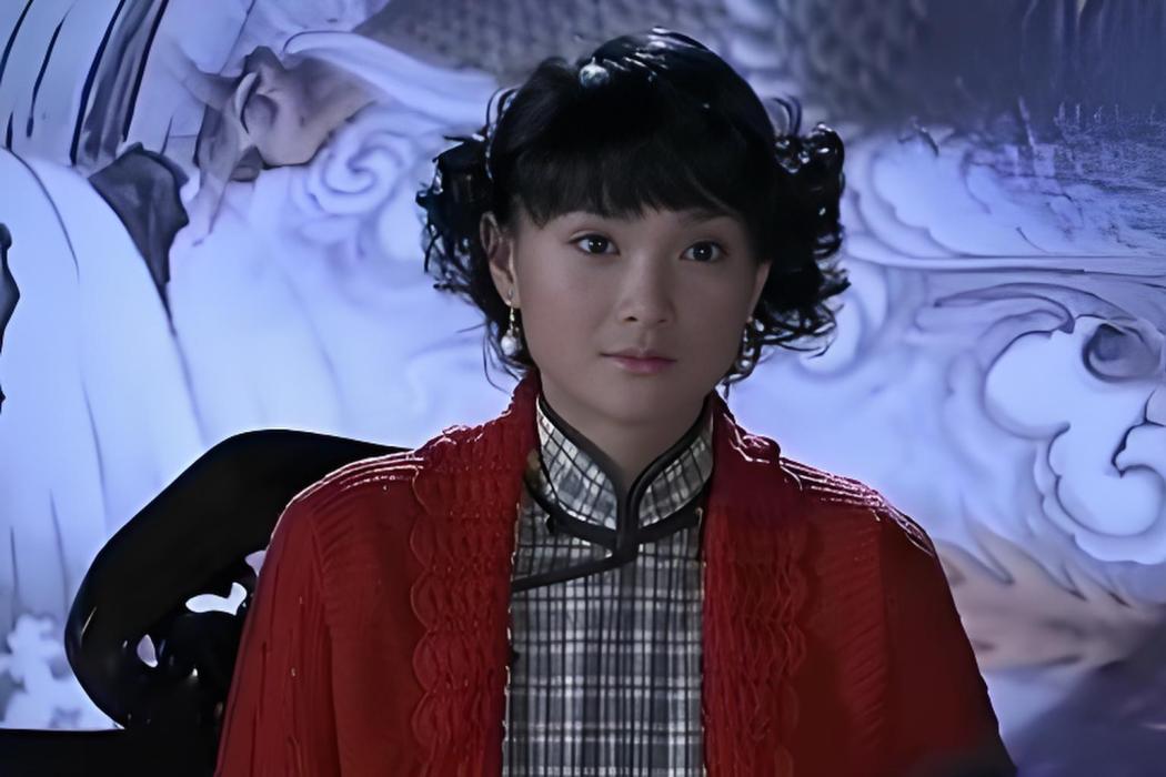 楊柳(《血色玫瑰2之女子別動隊》中的日本特務角色) 楊柳(《血色玫瑰2之女子別動隊》中的日本特務角色)