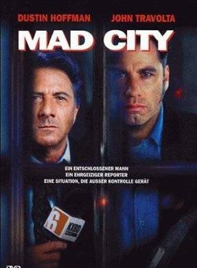 約翰·特拉沃爾塔(John Travolta) 約翰·特拉沃爾塔(John Travolta)