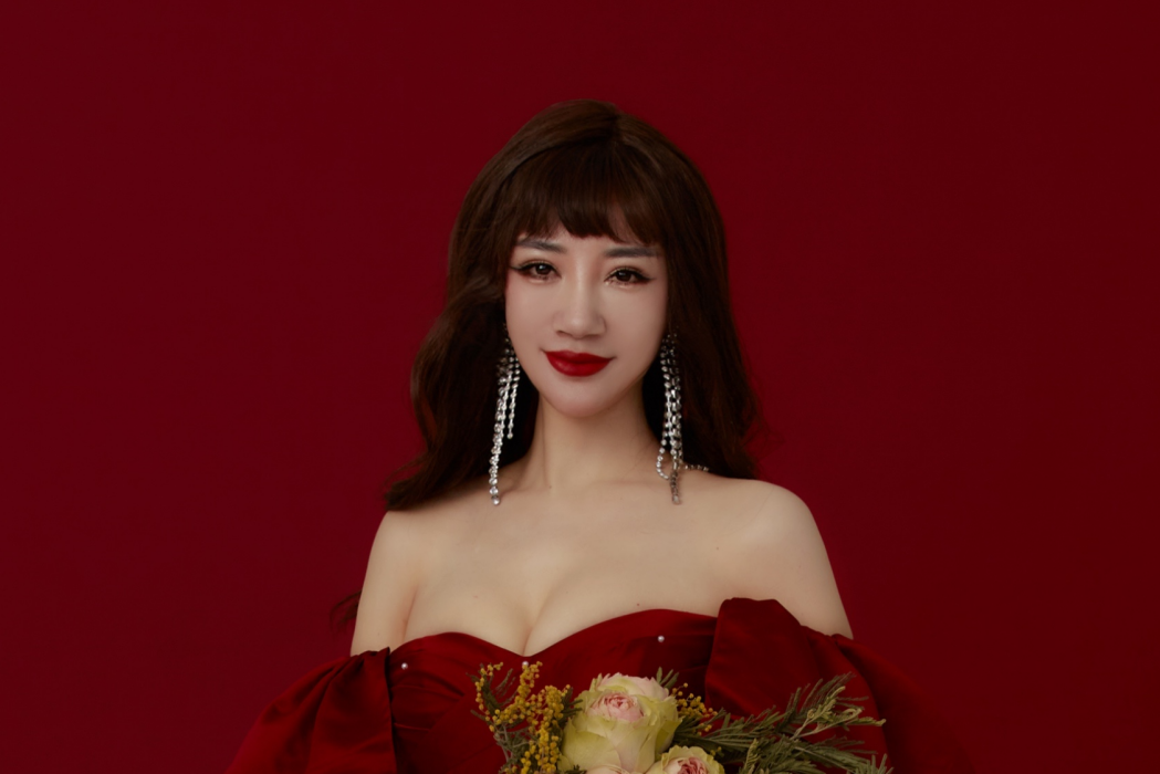 李允格 李允格
