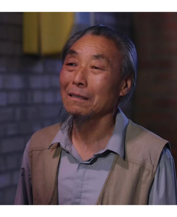 孫寶國(網路微短劇《白事先生》中的角色) 孫寶國(網路微短劇《白事先生》中的角色)