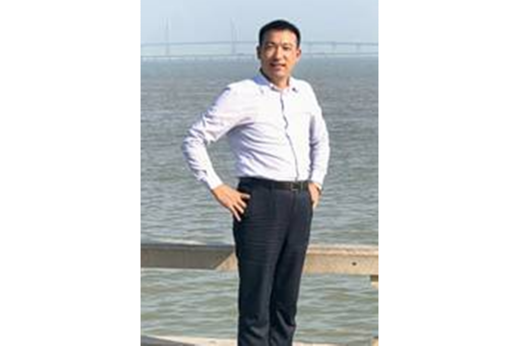 張明志(重慶師範大學黨委常委) 張明志(重慶師範大學黨委常委)