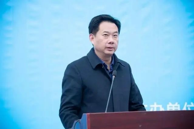 李東輝(武漢市洪山區委原副書記、原政法委書記) 李東輝(武漢市洪山區委原副書記、原政法委書記)