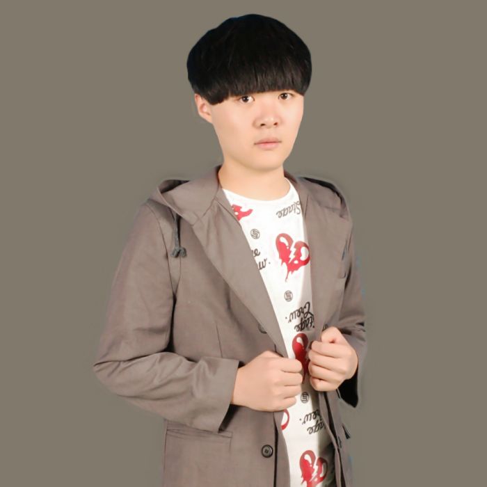 何坤(內地歌手) 何坤(內地歌手)