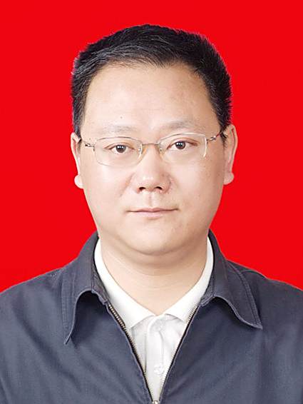 官偉平 官偉平