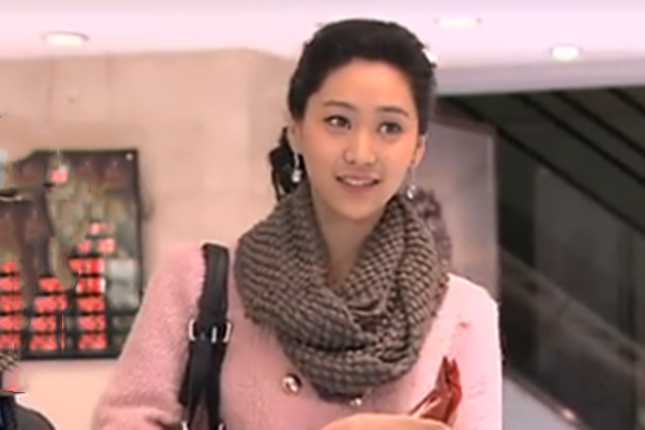 蔡麗(家庭劇《真愛謊言》中的女配角) 蔡麗(家庭劇《真愛謊言》中的女配角)