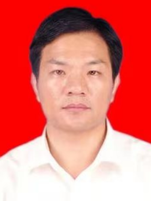 王慶剛(山東省臨沂市蘭陵縣發展和改革局黨組成員、副局長、縣糧食和物資儲備中心主任) 王慶剛(山東省臨沂市蘭陵縣發展和改革局黨組成員、副局長、縣糧食和物資儲備中心主任)