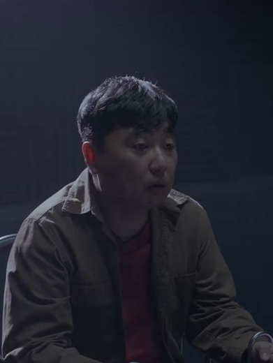 申超(懸疑刑偵劇《懸鏡》中的角色) 申超(懸疑刑偵劇《懸鏡》中的角色)
