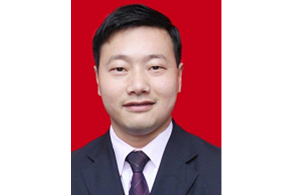 秦軍(長沙市寧鄉市城郊街道黨工委委員、政法委員) 秦軍(長沙市寧鄉市城郊街道黨工委委員、政法委員)