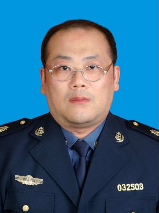 郭智敏(湖南省湘潭市韶山市交通運輸局黨組成員、副局長) 郭智敏(湖南省湘潭市韶山市交通運輸局黨組成員、副局長)