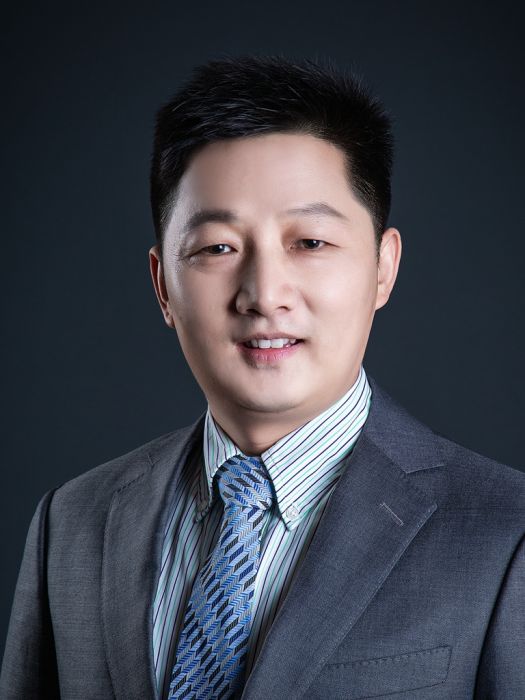 程偉(成都大學副校長,生物治療專家) 程偉(成都大學副校長,生物治療專家)