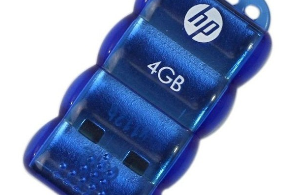 惠普v112b(8GB) 惠普v112b(8GB)