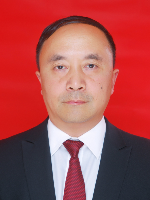 王學禮(重慶市大足區拾萬鎮黨委委員、人大主席) 王學禮(重慶市大足區拾萬鎮黨委委員、人大主席)