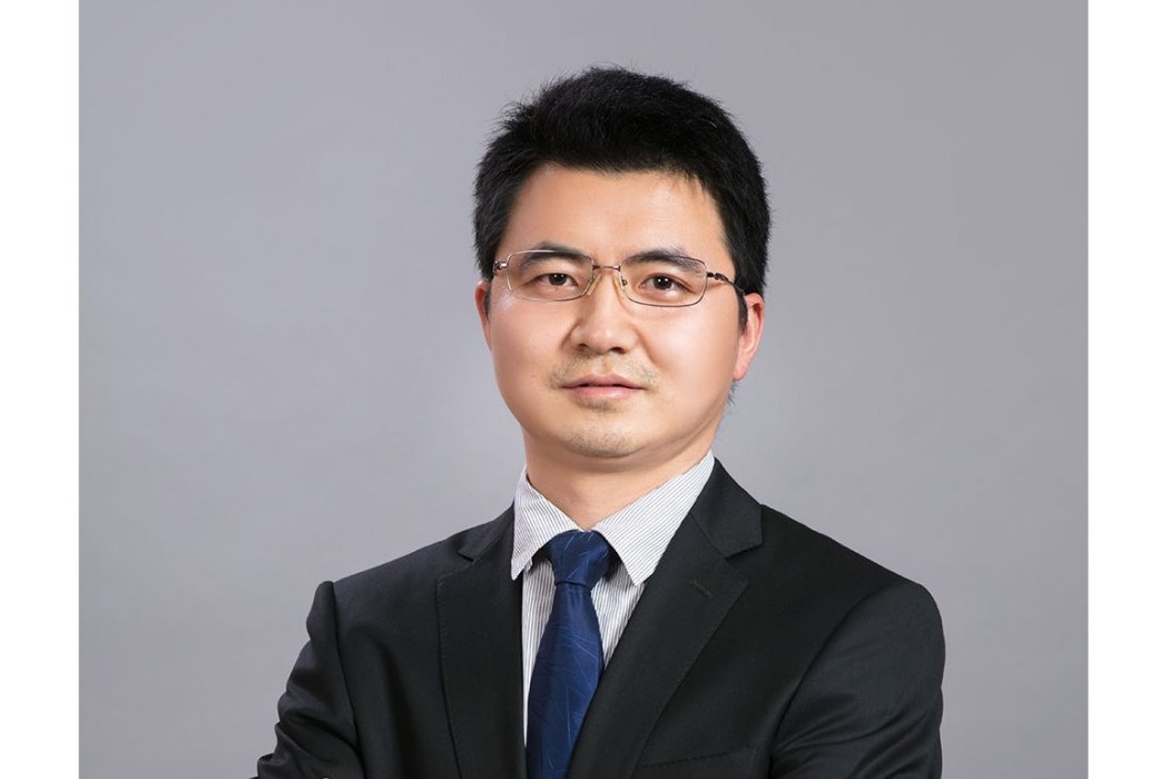 侯俊峰(中國科學院國家天文台高級工程師) 侯俊峰(中國科學院國家天文台高級工程師)