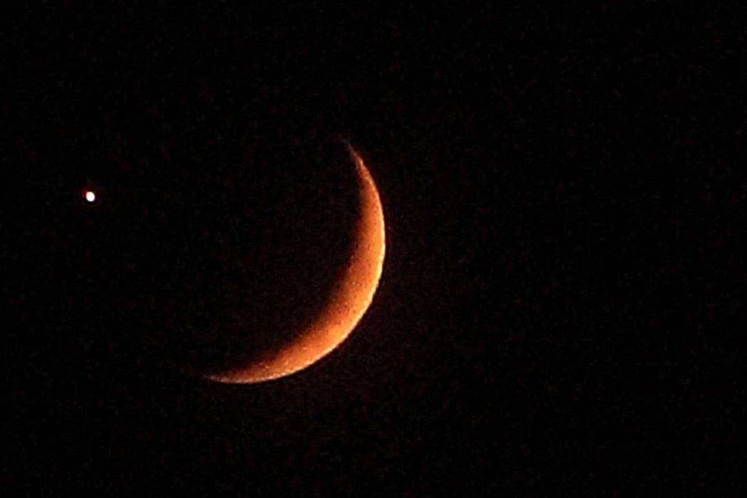 火星伴月 火星伴月