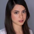 羅莎·薩拉扎爾(Rosa Salazar) 羅莎·薩拉扎爾(Rosa Salazar)