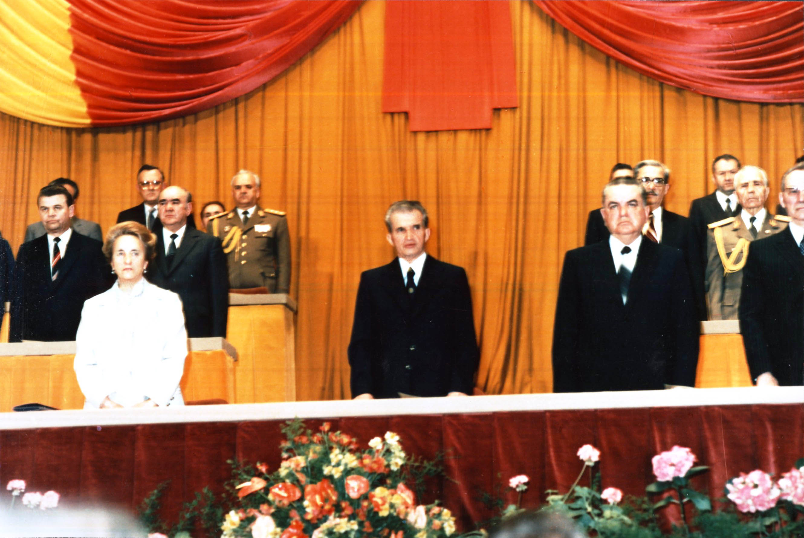 1986年羅共建黨65周年紀念大會