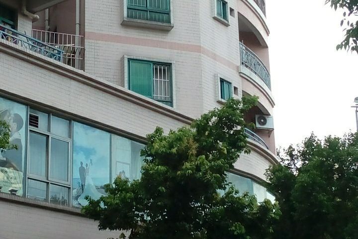 彩華居 彩華居
